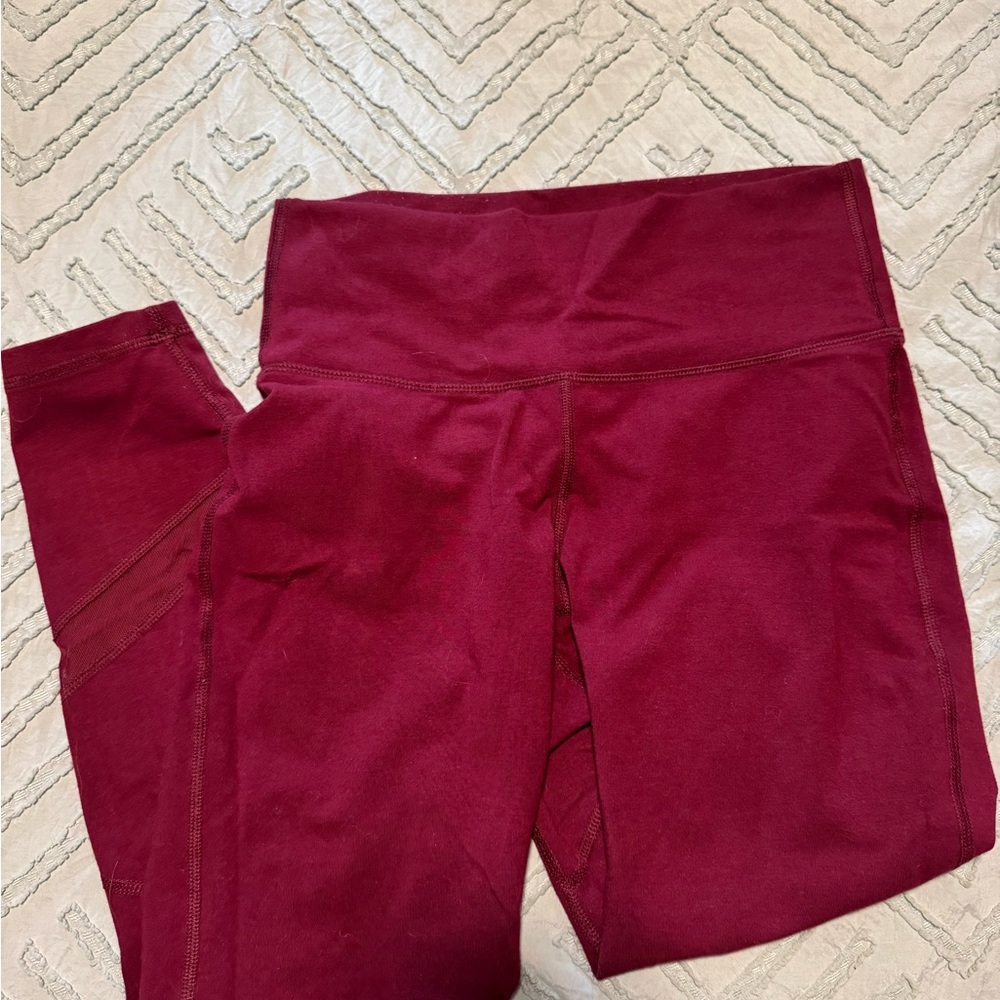 Old Navy Women’s Maroon Leggings